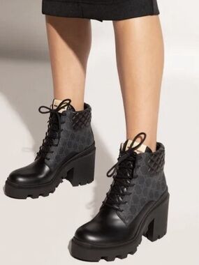 Gucci Supreme Combat Black Quilted Leather Platform Ankle Boots Apollo 40